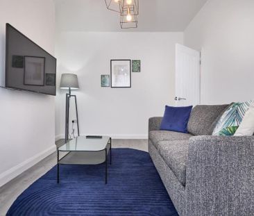 3 bedroom terraced house to rent - Photo 3