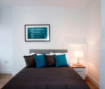 Room in a Shared House, Fatherson Road, RG1 - Photo 2