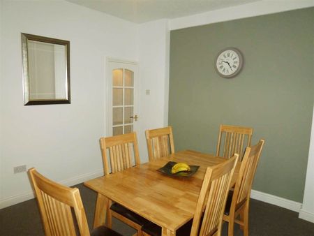 Student Accommodation, 51 Canwick Road, Lincoln, Lincolnshire, LN5 8HE, United Kingdom - Photo 2