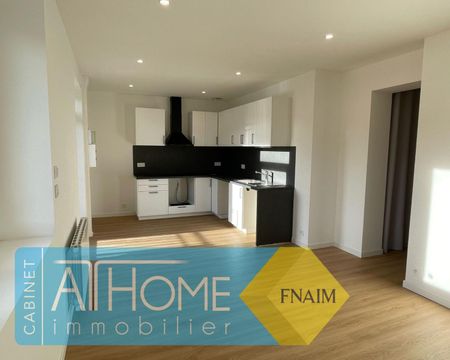 Location Appartement 4 pièces 71m² UNIEUX 42240 - Photo 4