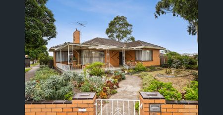 Three Bedroom Home - Large Corner Block - Photo 3