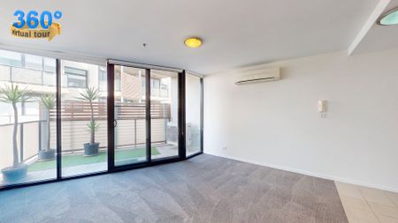 Bright, freshly painted, new carpeted two-bedroom delight - Photo 4