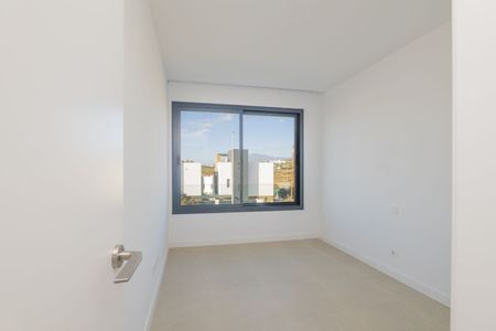 Semi-Detached House in Estepona - Photo 5