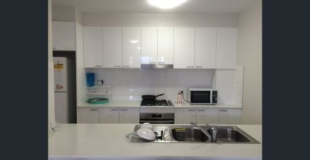 Wooooo.....Villa Style North Facing Nearly New Two Bedder Apartment with Huge Private Courtyard!!! - Photo 5