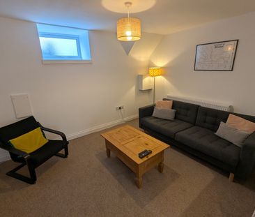 Room in a Shared House, Montgomery Street, BS3 - Photo 1