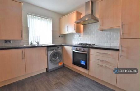 2 bedroom flat to rent - Photo 5