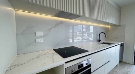 Modern Comfort Meets Convenience - Photo 5