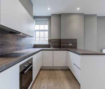 2 bedroom ground floor flat to rent - Photo 6