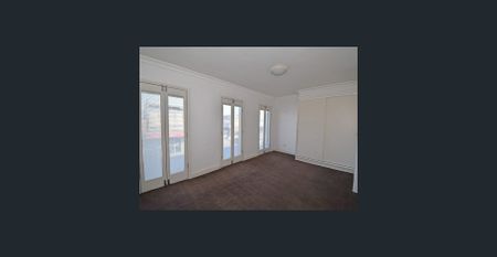 ENJOY THE VILLAGE ATMOSPHERE....STYLISH, SECURE & PRIVATE - Photo 4