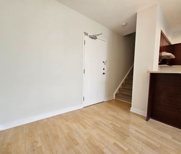 For Lease - 38 Lee Centre Drive Unit# TH120, Toronto, Ontario - Photo 6