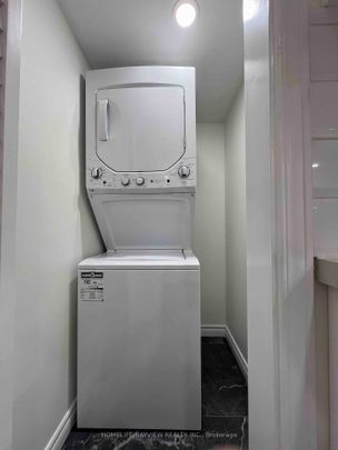 For Lease - 136 Pinnacle Trail Unit# Lower, Aurora, Ontario - Photo 1