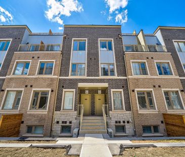 For Lease - 151 Honeycrisp Crescent Unit# 180, Vaughan, Ontario - Photo 2