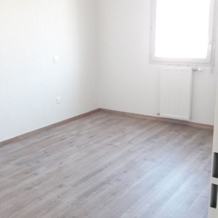 Location Appartement 2 pièces 42m² ST JORY 31790 - Photo 1