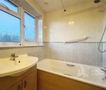 1 bedroom in a house share to rent - Photo 5