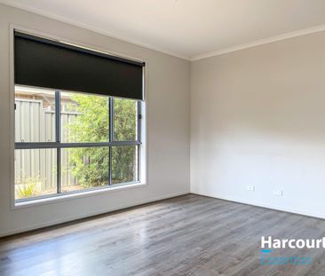 Situated in Beautiful Orleana Waters. - Photo 1