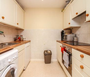 1 bedroom apartment to rent North Thirteenth Street, Milton Keynes,... - Photo 5