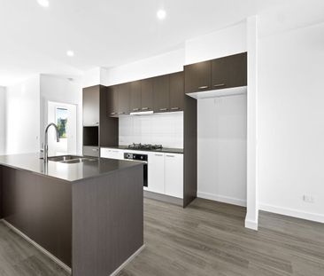 Brand new apartment in central Oran Park location - Photo 6