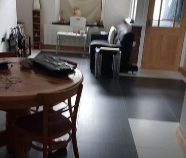 2 bedroom house to rent - Photo 1