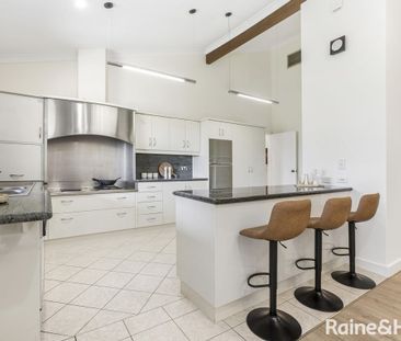 Spacious Family Home with Views, Multiple Living Areas & Fantastic ... - Photo 3