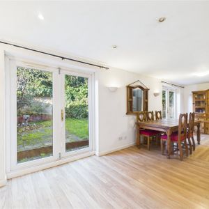 Kimberley, Bracknell Kimberley, Bracknell - Photo 2