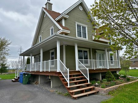 Logement d’une chambre située au sous-sol d'une maison unifamiliale - Photo 5