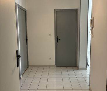 Location Appartement 3 pièces 55m² ANGOULEME 16000 - Photo 6