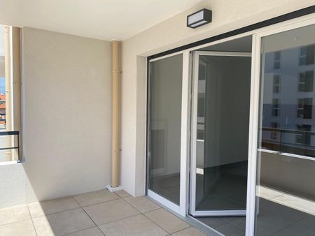 Location Appartement 2 pièces 41m² FREJUS 83600 - Photo 2