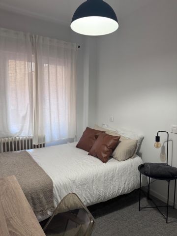 Habitación - Madrid - Delicias - 550€ MES - Ref. FGO-HPD01 - Photo 2
