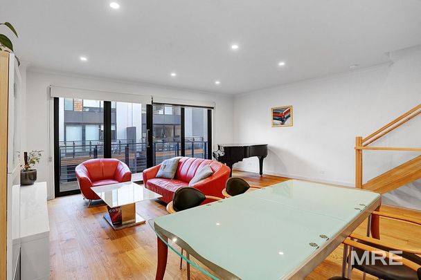 12 Candle Road, Port Melbourne - Photo 1