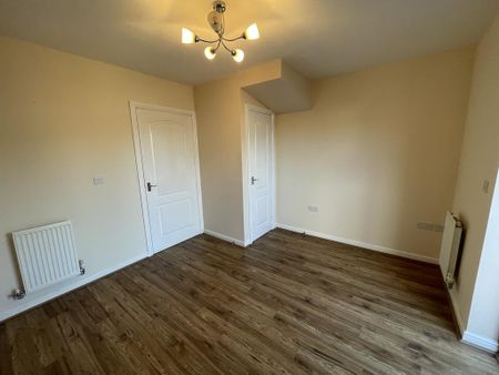 2 bedroom terraced house to rent - Photo 3
