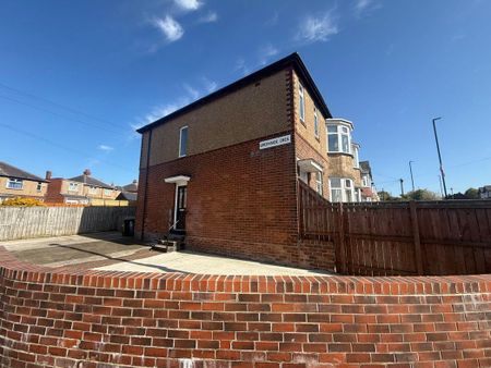 Whickham View, Denton Burn, Newcastle upon Tyne, Tyne and Wear, NE15 7HQ - Photo 2