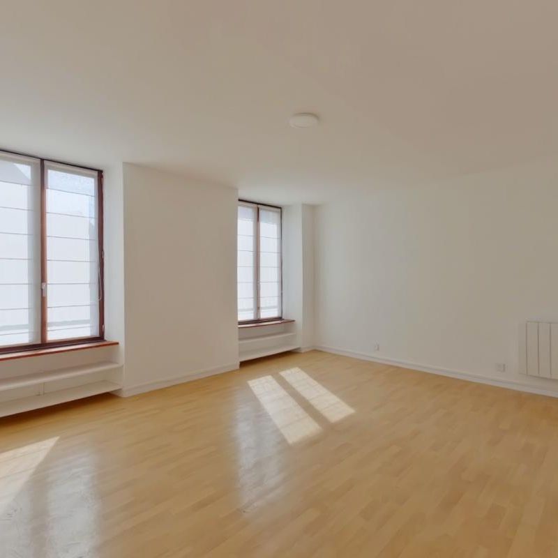 Location Appartement 2 pièces 75m² LA ROCHE POSAY 86270 - Photo 1