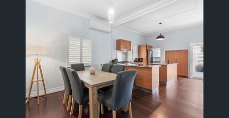 4 Bedroom Fully furmished incl Wifi and Electricity - Photo 2