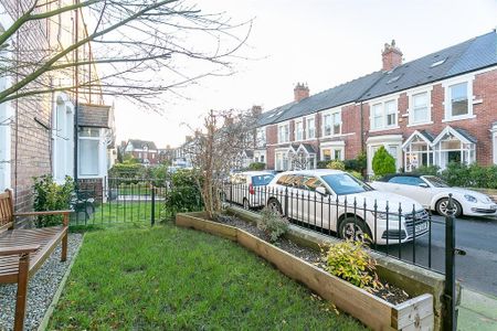 4 bedroom terraced house to rent - Photo 4