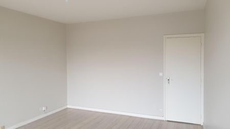 Location Appartement 2 pièces 49m² POITIERS 86000 - Photo 4
