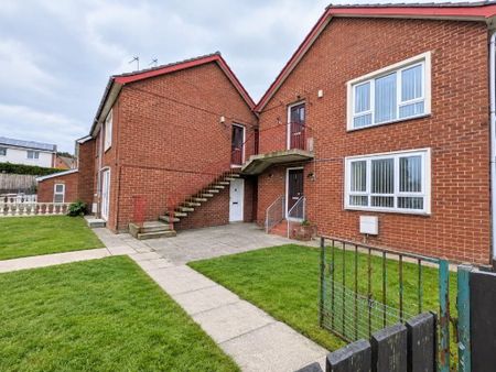 64a Drumlin Drive, Lurgan, BT66 8PQ - Photo 3