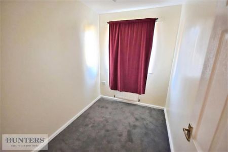 3 bedroom terraced house to rent - Photo 2