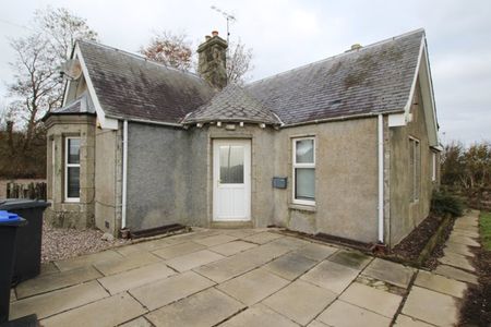 Parkhill Lodge, AB53 6XY, Turriff - Photo 2