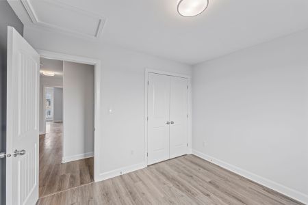 For Lease - 120 SUPERIOR Drive, Loyalist, Ontario - Photo 3