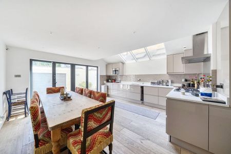 4 bedroom house to rent - Photo 4