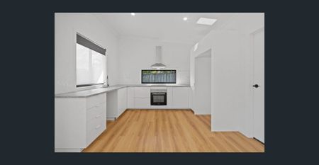 New, Modern Two Bedroom Granny Flat - Photo 5