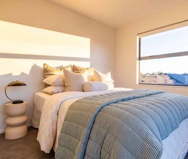 Female flatmate wanted for modern townhouse - Photo 1