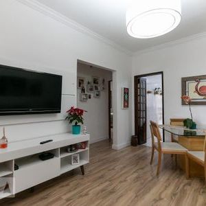 Casa para alugar com 200m², 2 quartos e 2 vagas - Foto 1