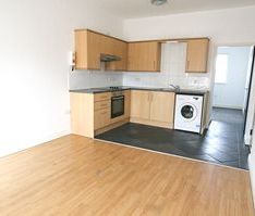 1 Flat C Hermit Street Sincil Bank, Lincoln, Lincolnsire, LN5 8EF - Photo 5