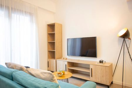 Dúplex Amueblado de 3 Habitaciones en Valencia - Photo 3