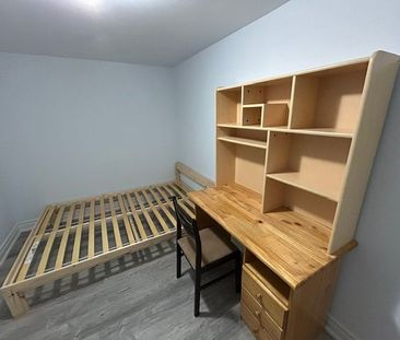 For Lease - 36 Rakewood Crescent Unit# Bsmt, Toronto, Ontario - Photo 6