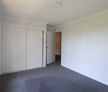 QUIET LOCATION - 3 BEDROOM UNIT - Photo 5