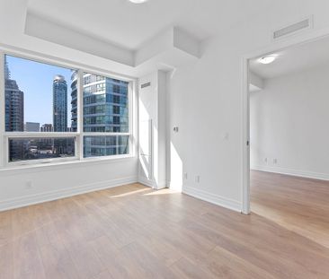 For Lease - 30 Elm Drive Unit# 801, Mississauga, Ontario - Photo 3