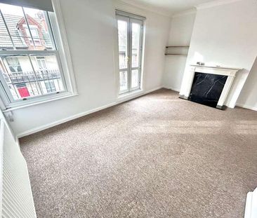 Russell Road, Felixstowe, IP11 - Photo 4