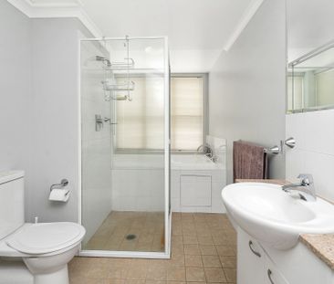 2 Bedroom Furnished Unit in the Heart of Town - 3 or 6 Month Lease ... - Photo 5